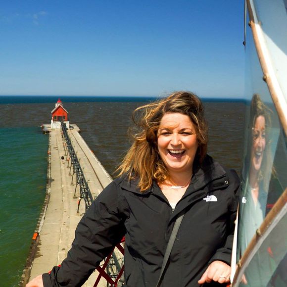 Meet your Posher, Stefanie - Picture 1 of 1